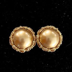 Vintage Coralee Goldtone Clip Earrings